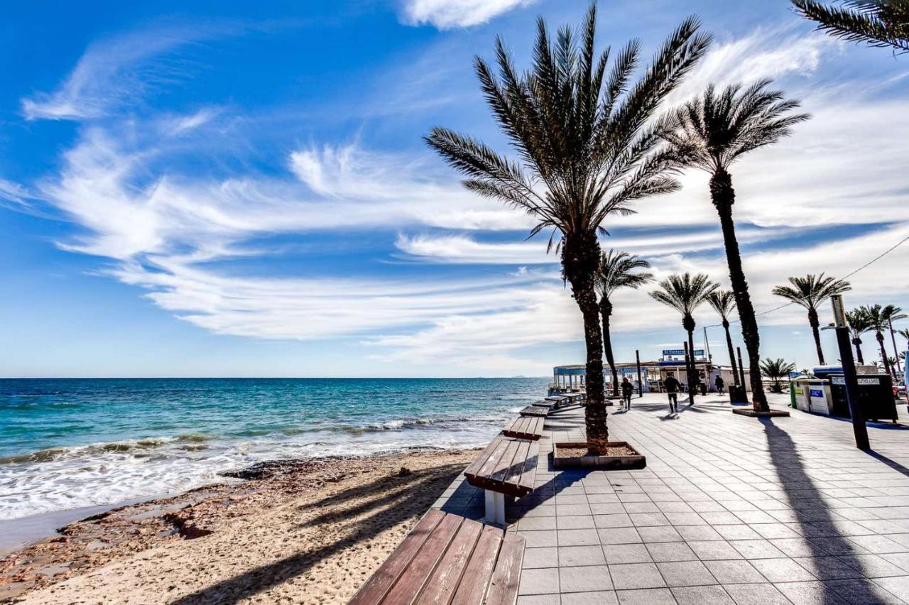 Сomfortable Apartament Caballero De Rodas Torrevieja Exterior photo